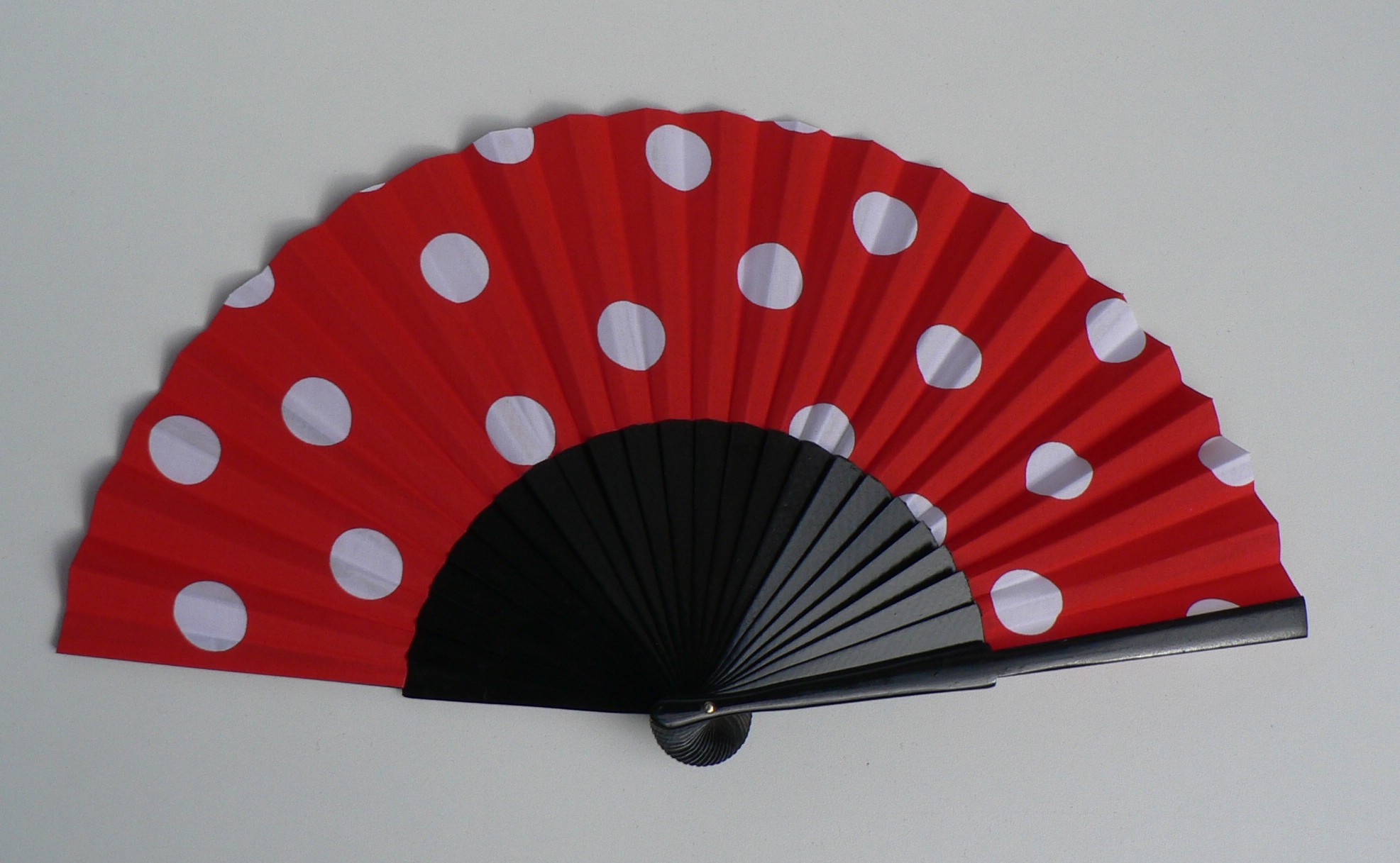 foto d�ev�n� v�j�� s velk�mi punt�ky - �erven�